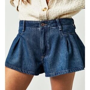 NWT Free People Blue Bell Low-Rise Pleated Shorts Save The Last Dance Size 26